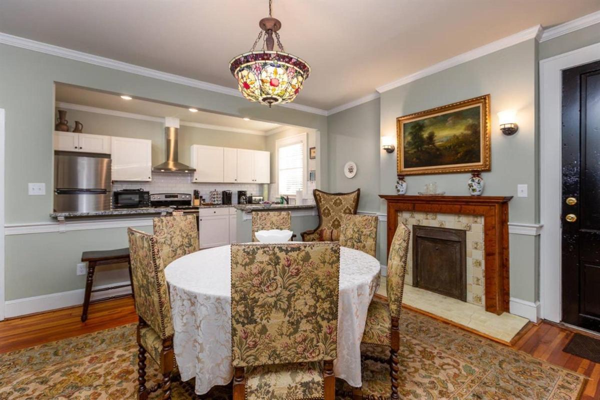 Renowned Historic Home Downtownacross From Park Уинстон-Сейлем Экстерьер фото